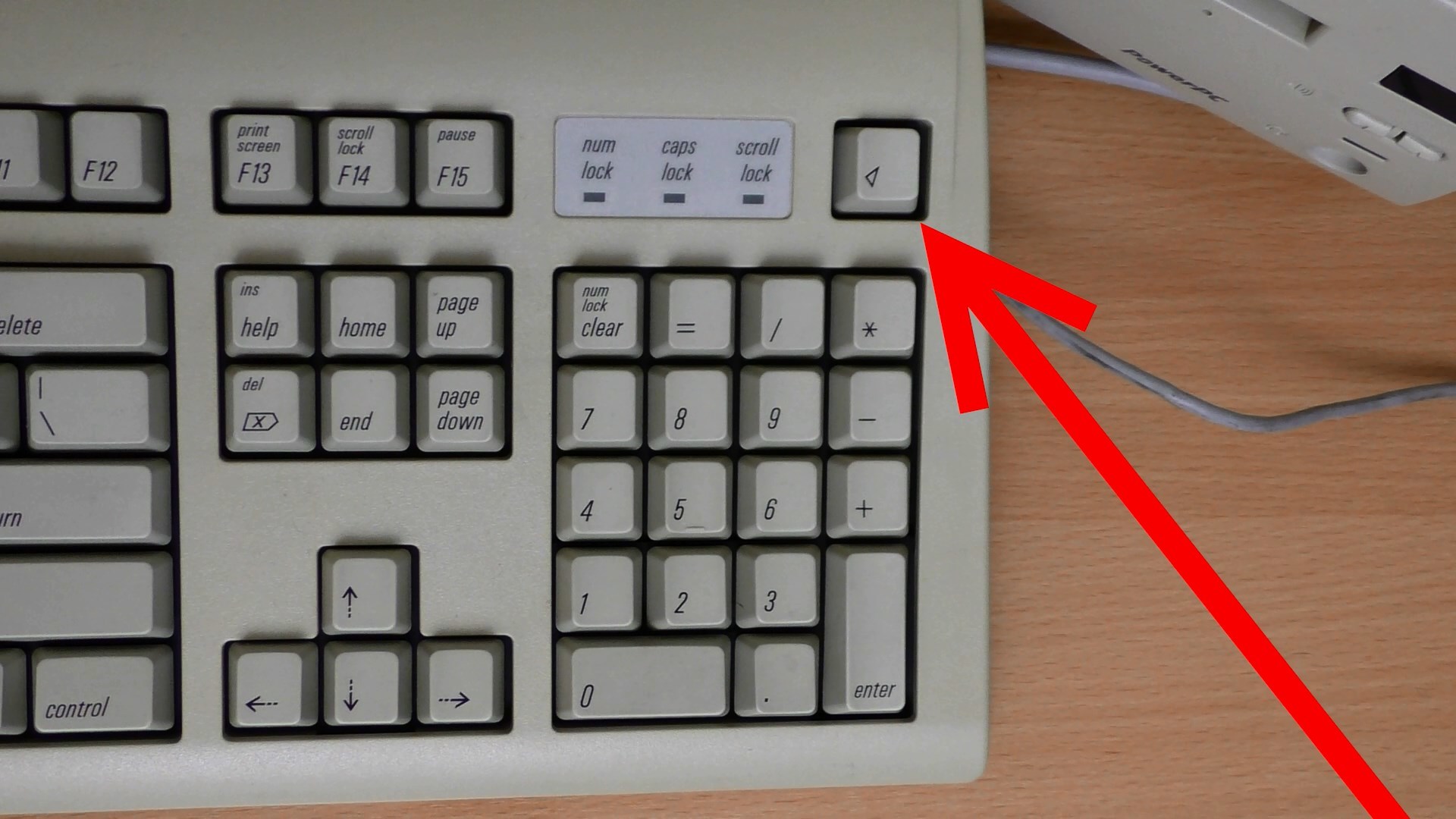 Power Macintosh 6200-75 — компьютер 1995 года (текст и видео — на выбор) - 26 Power Macintosh 6200-75 — компьютер 1995 года (текст и видео — на выбор) - 26