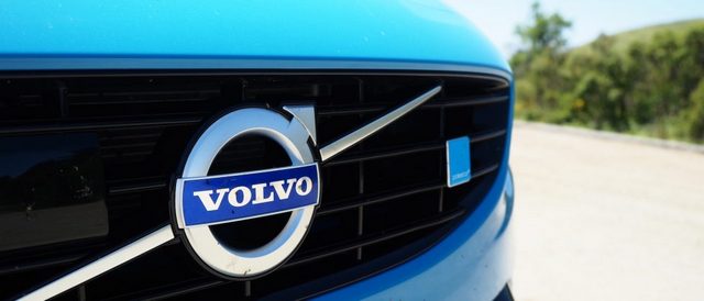 Volvo отзывает 79 тыс. машин из-за возможного брака ремня безопасности