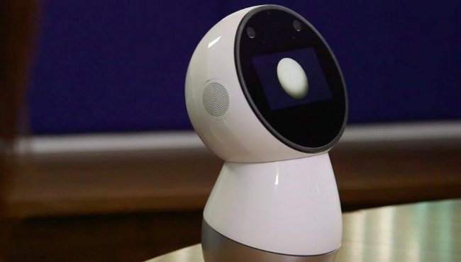 Социальный робот Jibo поступит в продажу только в 2017 году