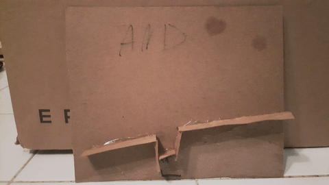 Четырёхбитный калькулятор из картона и шариков - 7