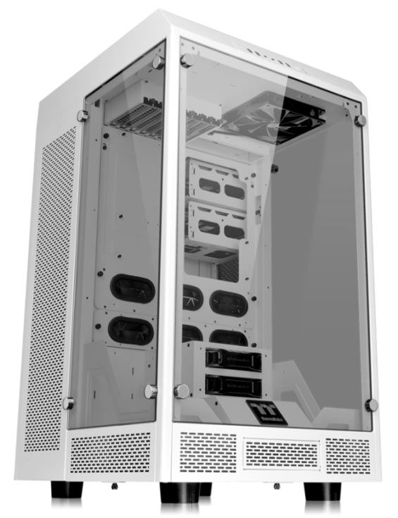 Корпус Thermaltake The Tower 900 выпускается в двух цветовых вариантах