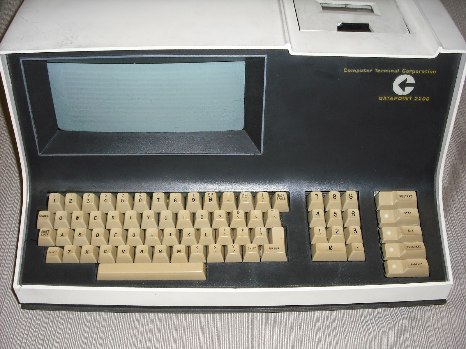 Микросхеме Intel 4004 исполнилось 45 лет. Немного истории ИТ