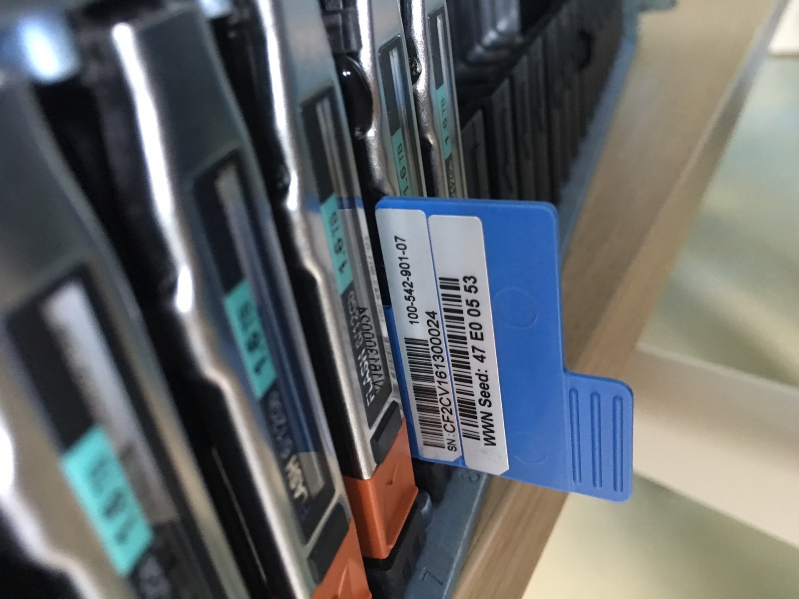 Под капотом у новой поделки Dell + EMC — флешового хранилища по цене дискового - 15