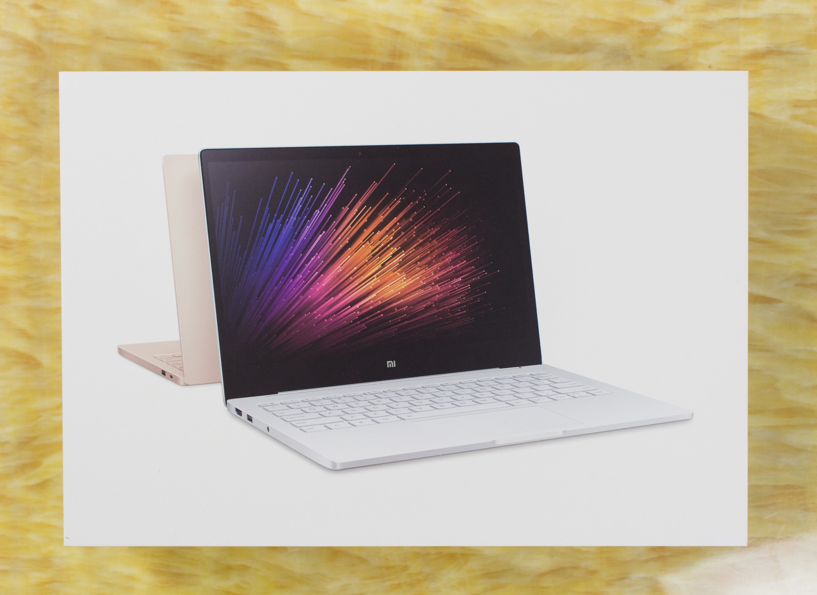 Xiaomi Mi Air 13 Laptop — еще один отличный китайский ноутбук, совершенно непохожий на Macbook - 1