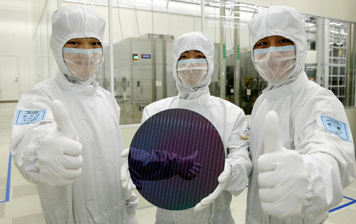 Samsung принадлежит 22% всех мощностей, выпускающих полупроводниковую продукцию с использованием 300-мм пластин