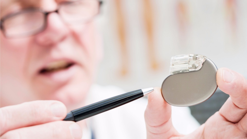 История имплантируемой техники. Кардиостимулятор - 1 image