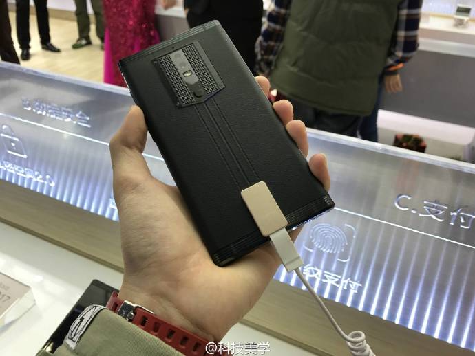 Смартфон Gionee M2017 с аккумулятором емкостью 7000 мА•ч выйдет 26 декабря