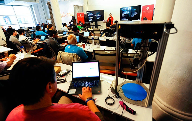 Mod the Future заглянул в будущее: за кулисами хакатона в Нью-Йорке - 1 Mod the Future заглянул в будущее: за кулисами хакатона в Нью-Йорке - 1