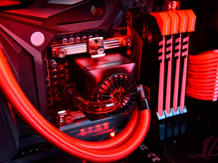 Корпус Deepcool Dukase Liquid поставляется с системой жидкостного охлаждения Captain 240EX - 4