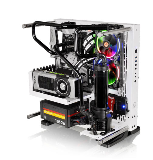 Компания Thermaltake сообщила о выпуске охлаждающей жидкости черного цвета