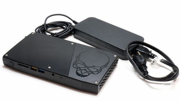 Intel NUC Skull Canyon. Такой маленький, а уже геймер? - 2 Intel NUC Skull Canyon. Такой маленький, а уже геймер? - 2