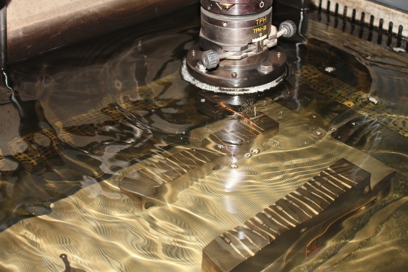 Производство коннекторов SNR в Китае - 12 image