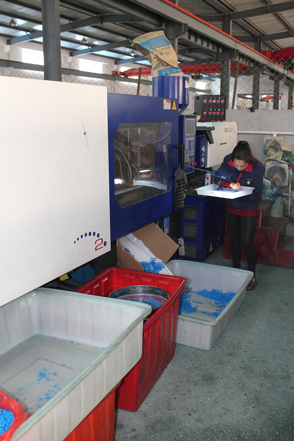 Производство коннекторов SNR в Китае - 20 image