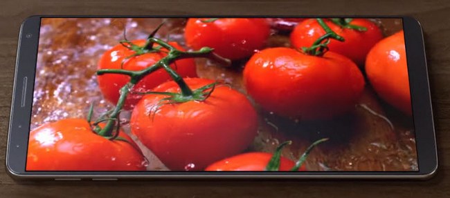 Samsung опубликовала видеоролики, в которых показан прототип смартфона Galaxy S8
