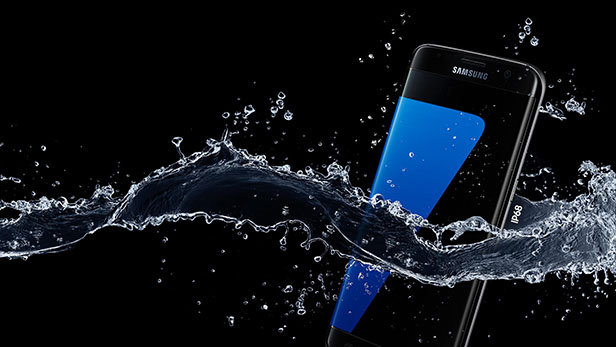 Смартфоны Samsung Galaxy S8 и Apple iPhone 8 должны иметь одинаковую степень защиты от пыли и влаги