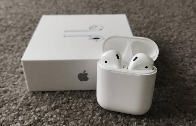 Предыдущие данные об успехе наушников Apple AirPods оказались сильно преувеличенными