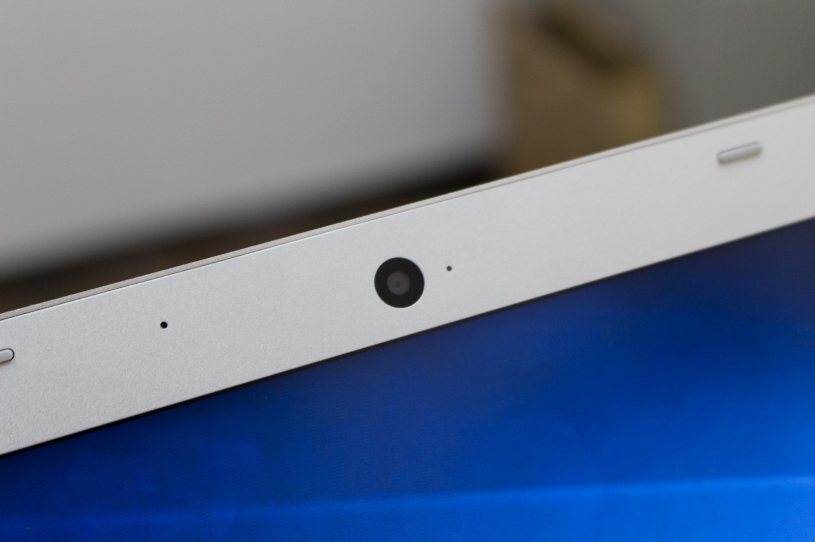 Исследуем и частично разбираем дешевые китайские ноутбуки с диагональю 13,3": жить уже можно - 11 Исследуем и частично разбираем дешевые китайские ноутбуки с диагональю 13,3": жить уже можно - 11