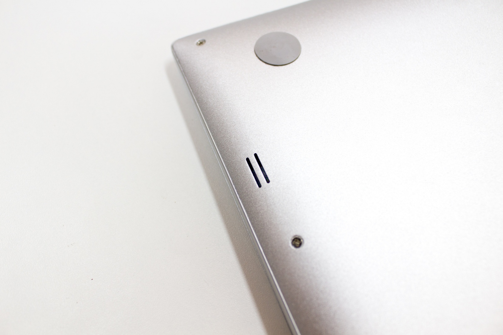 Исследуем и частично разбираем дешевые китайские ноутбуки с диагональю 13,3": жить уже можно - 33 Исследуем и частично разбираем дешевые китайские ноутбуки с диагональю 13,3": жить уже можно - 33