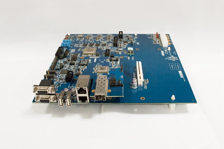 «Байкал-T1»: знакомство с платой на первом в России 28-нм процессоре - 12 «Байкал-T1»: знакомство с платой на первом в России 28-нм процессоре - 12