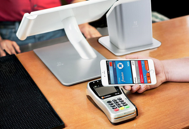 Сервисом Apple Pay пользуется втрое больше людей, чем год назад