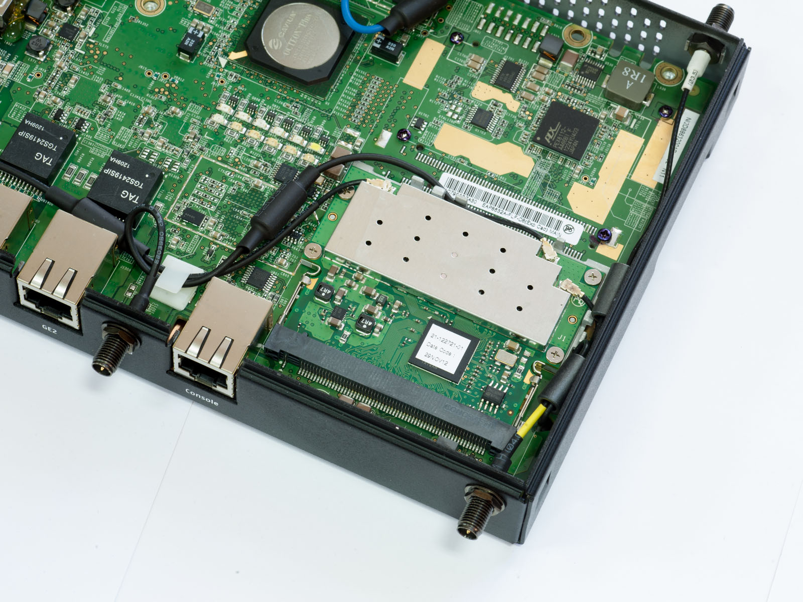 Wi-Fi точка по цене автомобиля. Обзор легендарной точки доступа Motorola AP7131 - 4 image