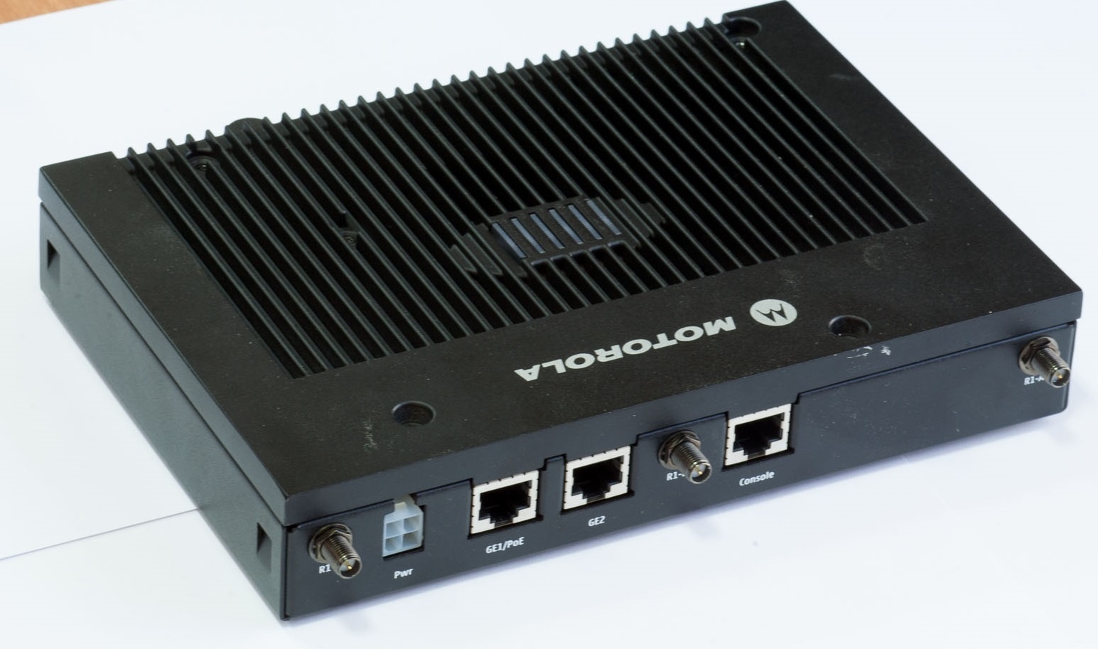 Wi-Fi точка по цене автомобиля. Обзор легендарной точки доступа Motorola AP7131 - 1 image