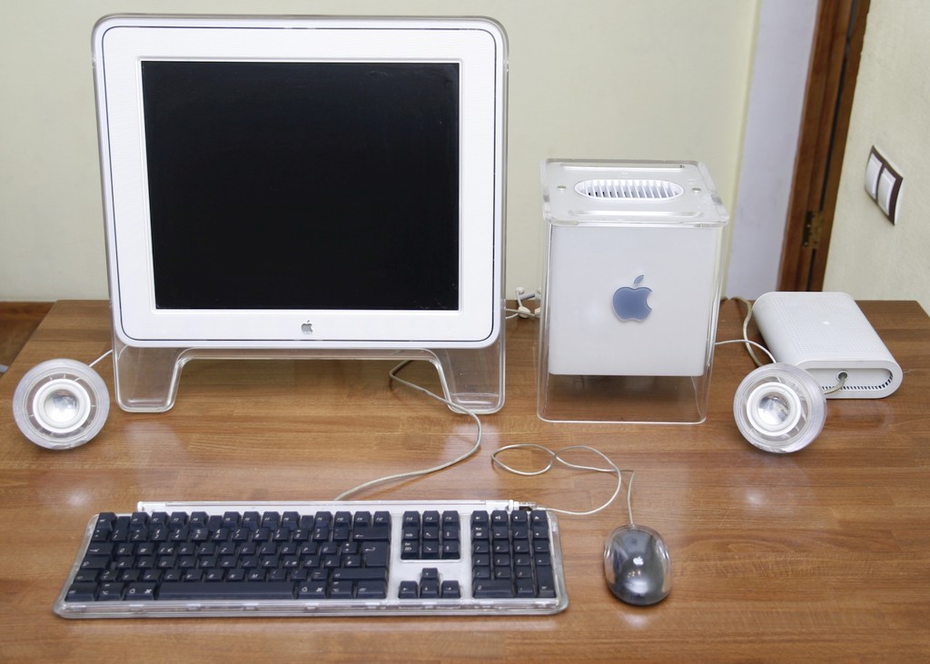 Apple Power Mac G4 Cube и его современники в небольшом фотообзоре - 8