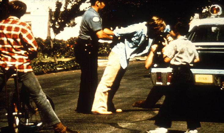 Человек, баловавшийся с абсолютной властью - 4 image