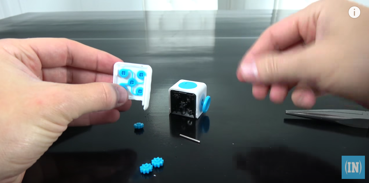 Что внутри Fidget Cube: оригинал или подделка - 4