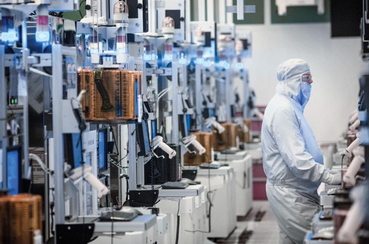 В этом году GlobalFoundries увеличит капитальные вложения на 33%, но абсолютным лидером по этому показателю остается Samsung