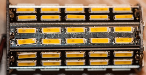 Короткая жизнь и эффектная смерть бюджетной светодиодной лампы - 10 image