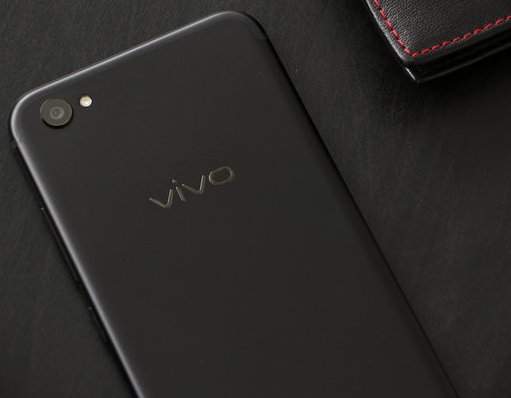 Смартфон Vivo X9 стал доступен в цвете Matte Black