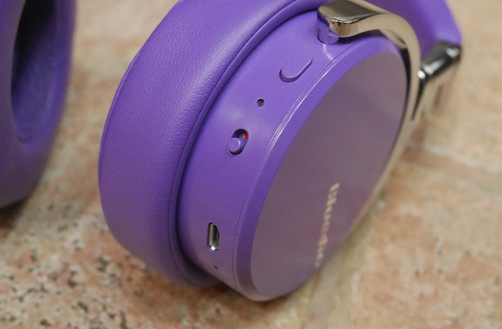 Bluedio Vinyl Premium: крутые хайтек-наушники в изящной ретро-шкуре и с «плавающими» чашками - 10 Bluedio Vinyl Premium: крутые хайтек-наушники в изящной ретро-шкуре и с «плавающими» чашками - 10