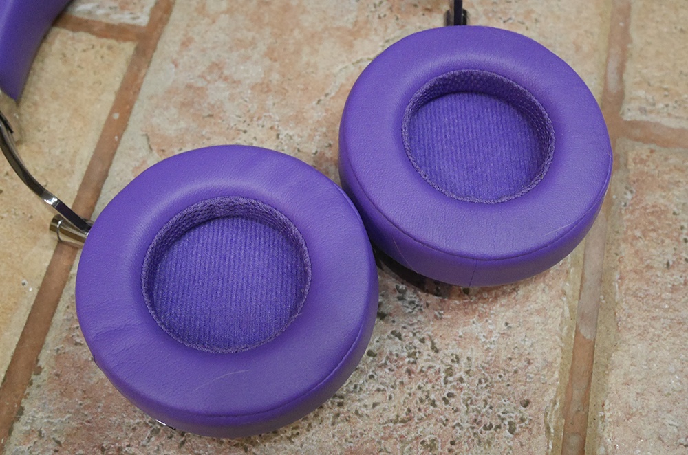 Bluedio Vinyl Premium: крутые хайтек-наушники в изящной ретро-шкуре и с «плавающими» чашками - 19 Bluedio Vinyl Premium: крутые хайтек-наушники в изящной ретро-шкуре и с «плавающими» чашками - 19