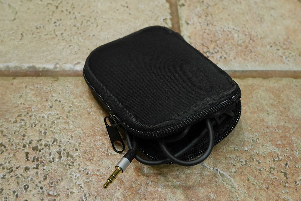 Bluedio Vinyl Premium: крутые хайтек-наушники в изящной ретро-шкуре и с «плавающими» чашками - 27 Bluedio Vinyl Premium: крутые хайтек-наушники в изящной ретро-шкуре и с «плавающими» чашками - 27