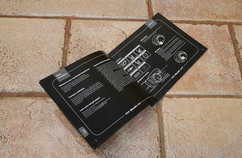 Bluedio Vinyl Premium: крутые хайтек-наушники в изящной ретро-шкуре и с «плавающими» чашками - 31 Bluedio Vinyl Premium: крутые хайтек-наушники в изящной ретро-шкуре и с «плавающими» чашками - 31