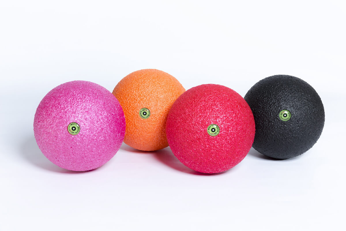 Миофасциальное расслабление с помощью BlackRoll: универсальные массажные валики для спортсменов и не только - 6 Миофасциальное расслабление с помощью BlackRoll: универсальные массажные валики для спортсменов и не только - 6