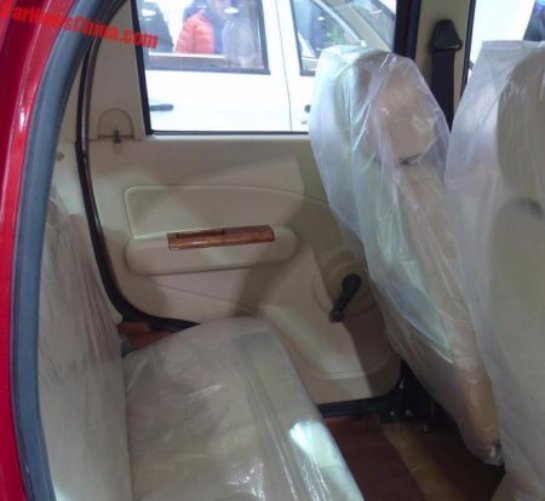 Китайцы сделали маленький электромобиль в стиле Volvo за 