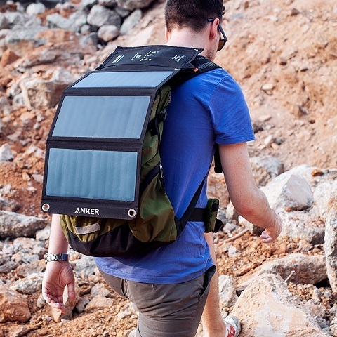 Солнечную энергию — в каждый рюкзак. Обзор зарядного устройства Anker Solar Charger 21Вт - 1