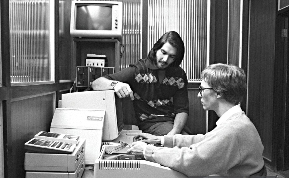 С Днём рождения, Microsoft - 1 С Днём рождения, Microsoft - 1