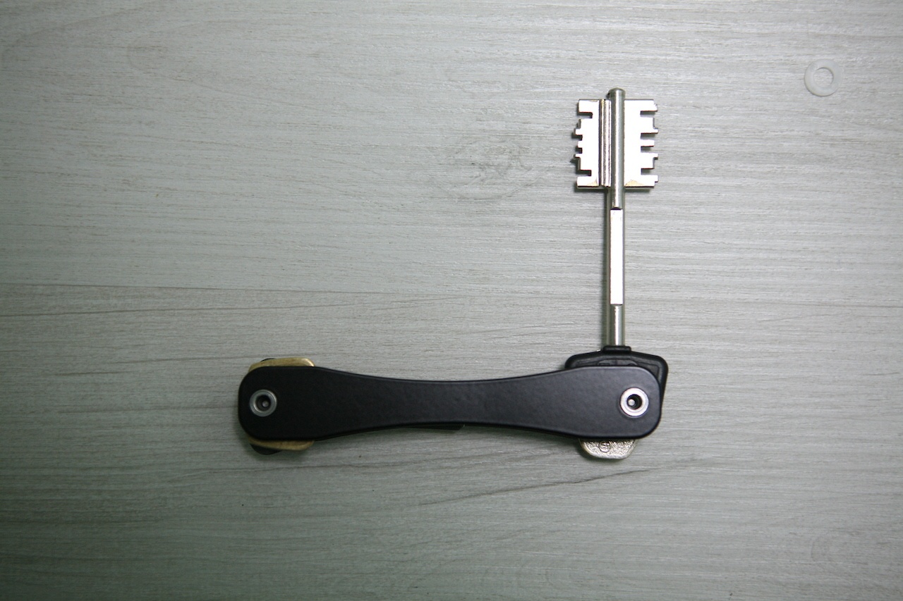 Geek-ключница, часть II: SmartPoket для больших ключей, который мы сделали благодаря вам - 1