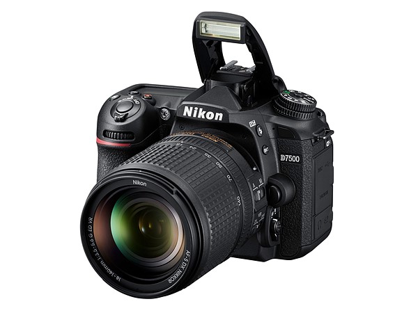 Nikon D7500