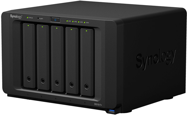 Модели Synology DiskStation DS1517+ и DS1817+ поддерживают подключение до двух блоков расширения DX517