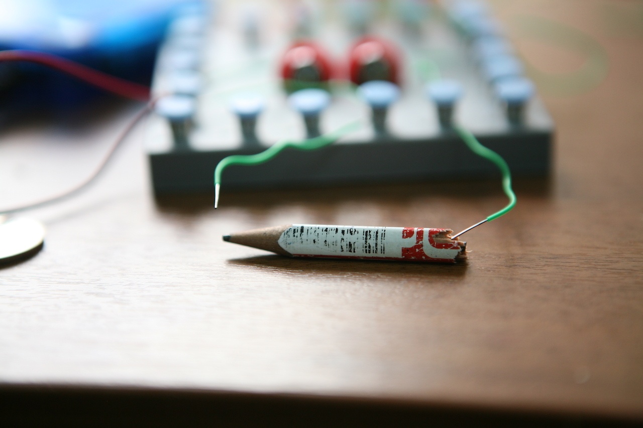 Набор «Мастерская электричества» для детей: коллекция из 22 забавных geek-фокусов - 16