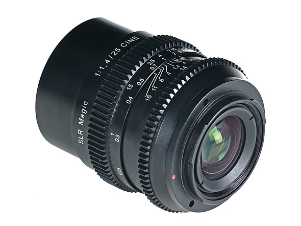 В продаже объектив SLR Magic Cine 25mm F1.4 должен появиться в мае по цене $399