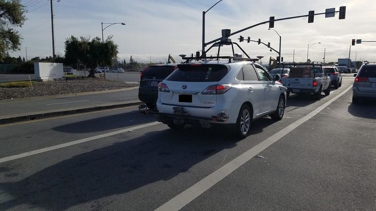 Apple использует в качестве беспилотного автомобиля Lexus