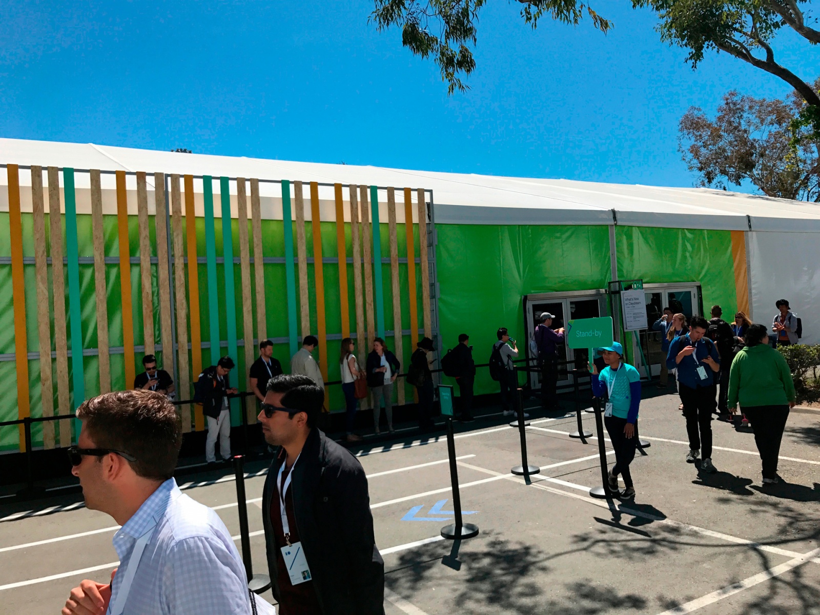 Экскурсия по площадке Google I-O - 12 Экскурсия по площадке Google I-O - 12