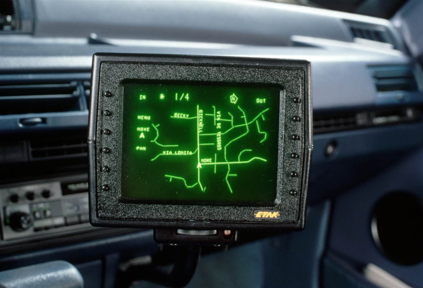 Музыка, Навигация, Проекционные дисплеи – развитие мультимедиа в авто - 21