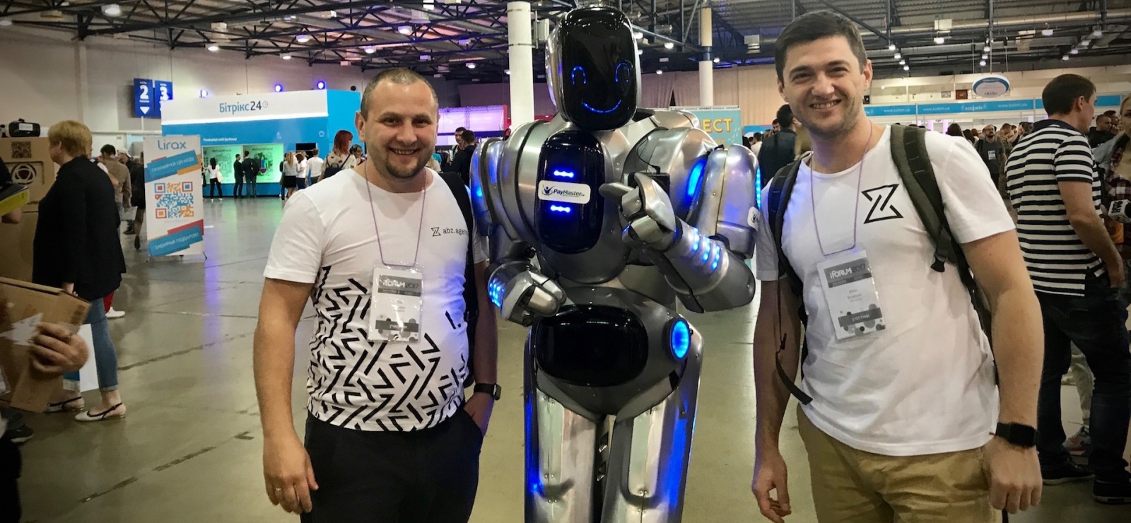 Большое ИТ-коммьюнити на конференции iForum 2017 (Киев) - 9 Большое ИТ-коммьюнити на конференции iForum 2017 (Киев) - 9