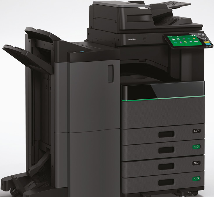 Скорость печати обычным черным тонером достигает 45 страниц в минуту, стираемым — 35 страниц в минуту